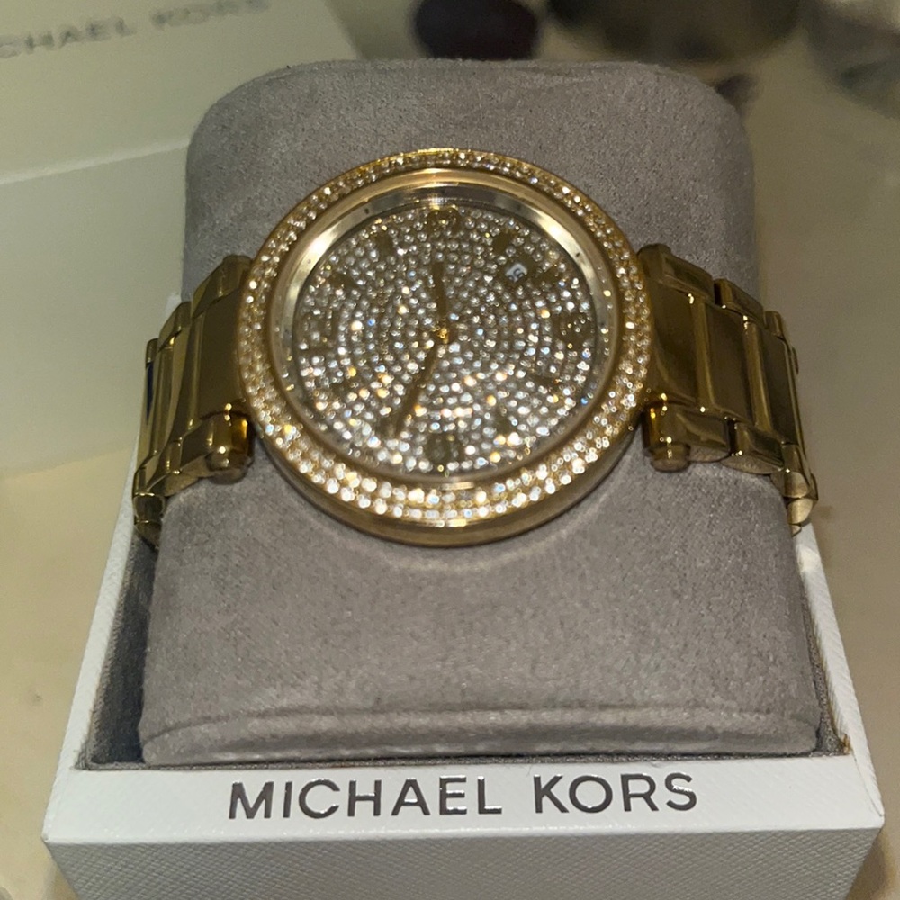 Michael Kors good diamond watch